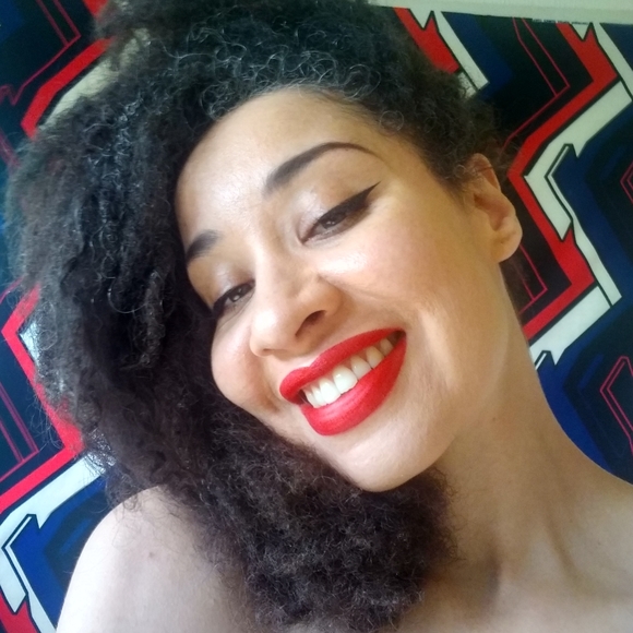 Meet your Posher, Anytime - Picture 3 of 8